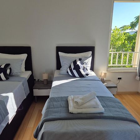 Luxury Two-Floor Apartment In Petrcane With Garden And Pool Eksteriør bilde