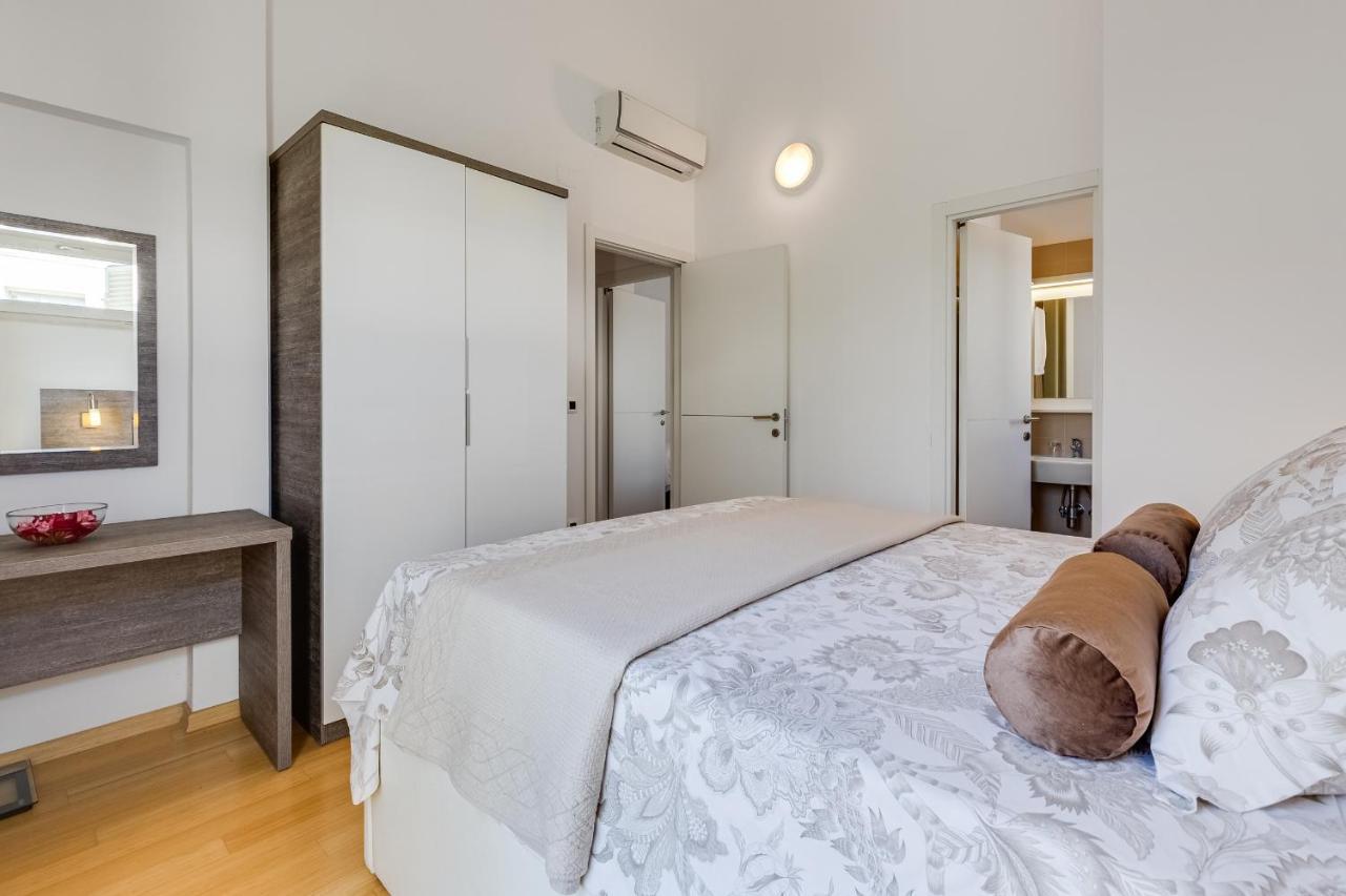 Luxury Two-Floor Apartment In Petrcane With Garden And Pool Eksteriør bilde
