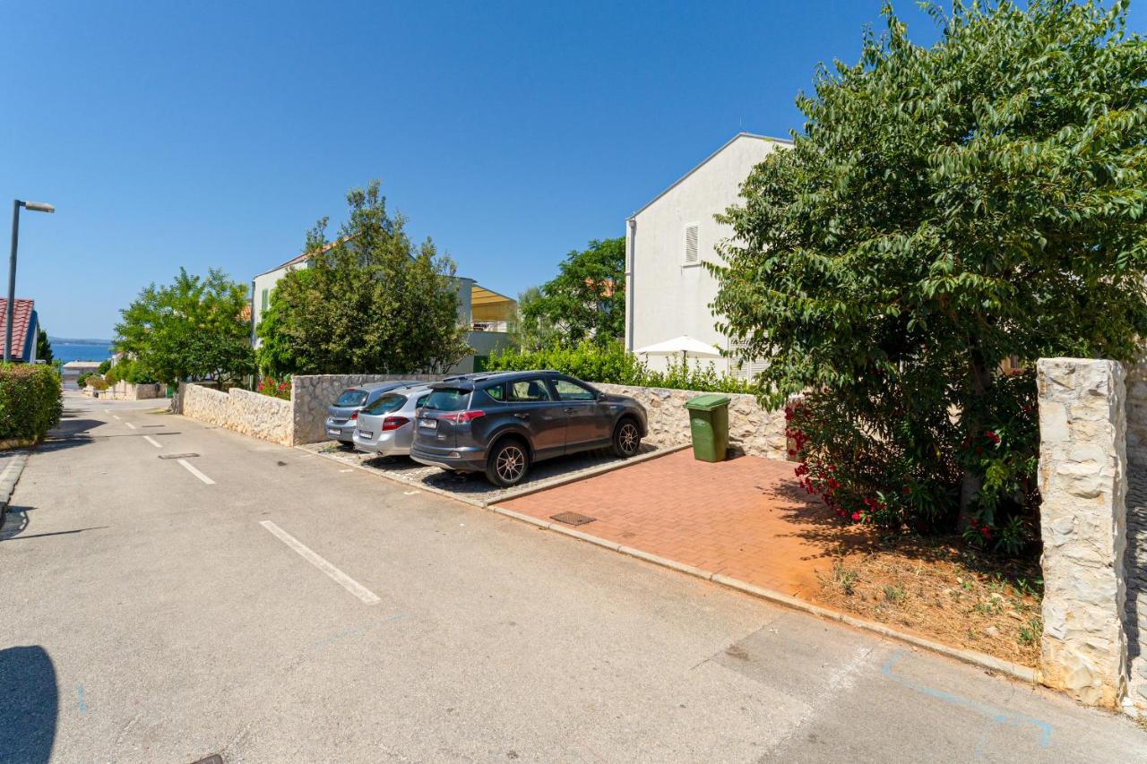 Luxury Two-Floor Apartment In Petrcane With Garden And Pool Eksteriør bilde