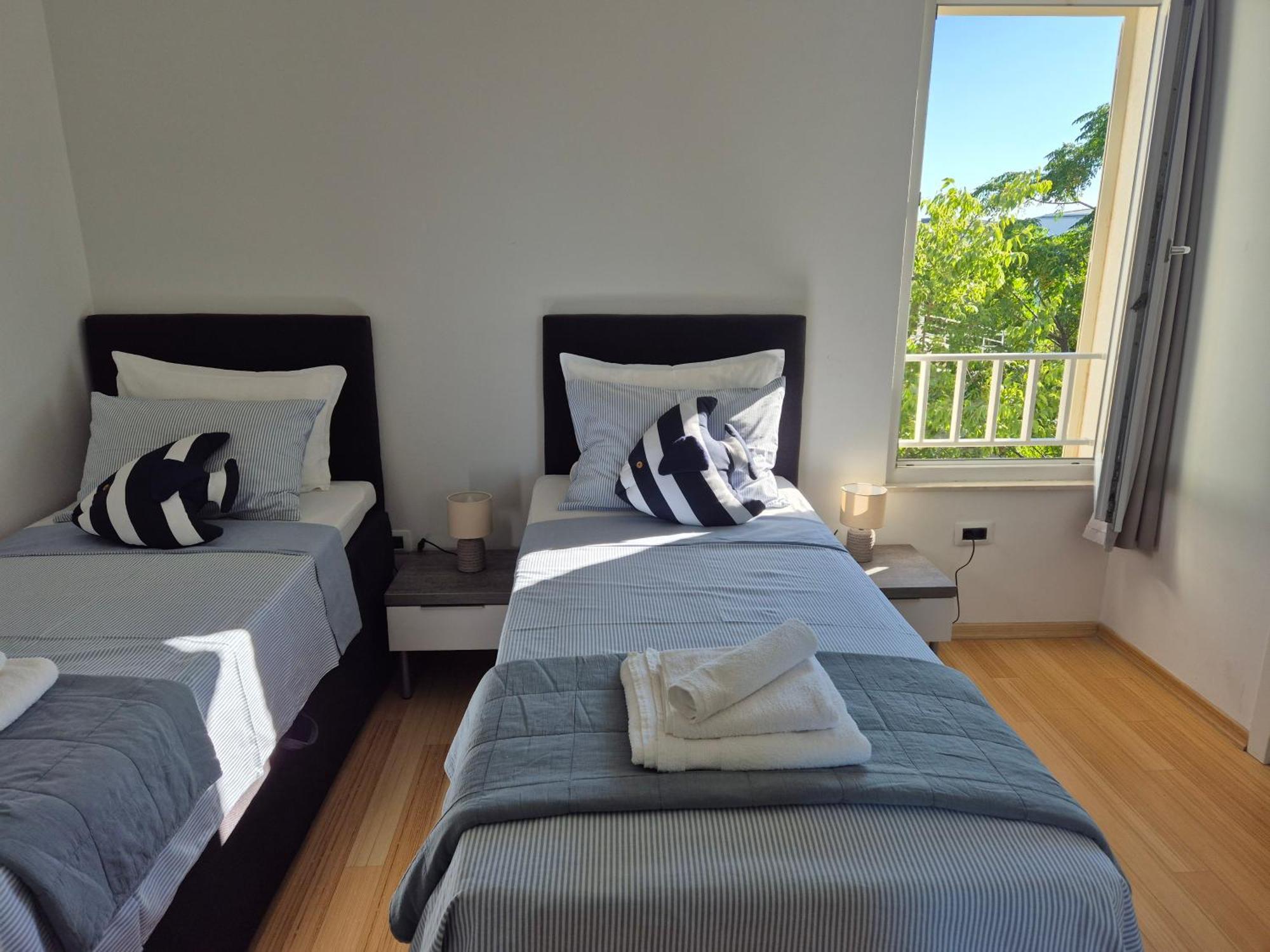 Luxury Two-Floor Apartment In Petrcane With Garden And Pool Eksteriør bilde